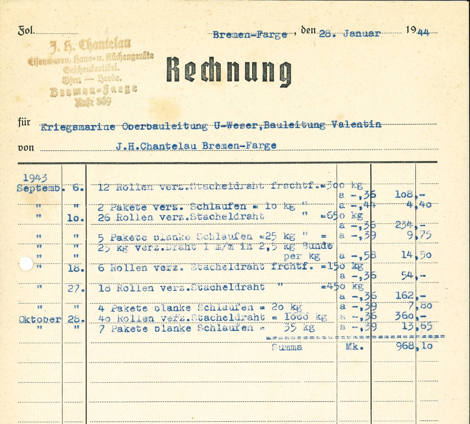 Alter Rechnungsblock mit Schreibmaschine beschrieben. Summe 968,10 Mark für Stacheldraht und Schlaufen.  Weitere Informationen zum Bild finden Sie im Transkript des Bildes